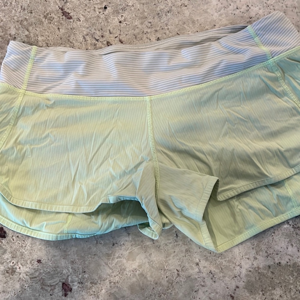 Lululemon shorty short - size 10